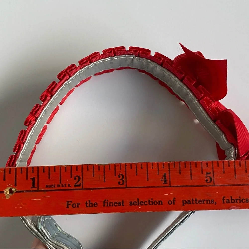 Martha Stewart Dog Collar with Bow For A 14-17” Neck Small Medium Red Silver